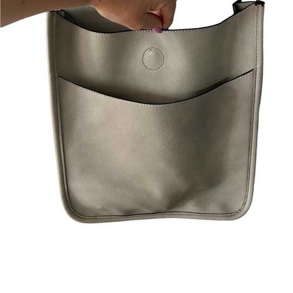 EUC Coco + Carmen Crossbody Bag - Picture 4 of 8